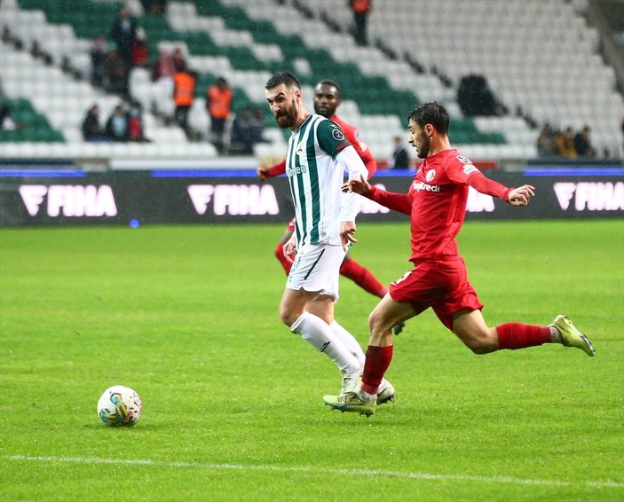 Ümraniyespor, Giresunspor'u tek golle geçti