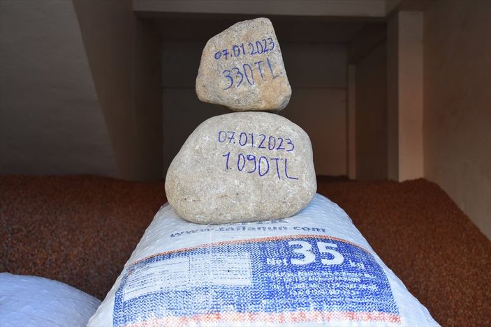 a Trabzon'da satılan fındık çuvallarından taş çıktı