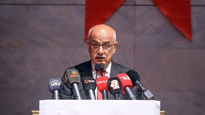 Vahit Kirişci: Sahipsiz hayvanlar konusunda yol haritası belirliyoruz