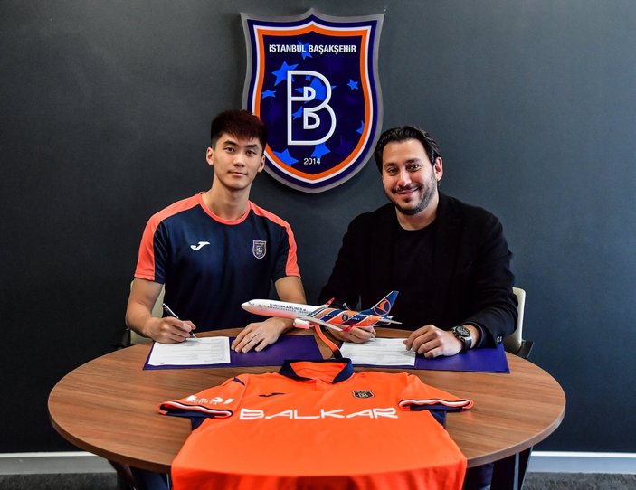 Başakşehir, Çinli futbolcu Shaocong Wu'yu transfer etti