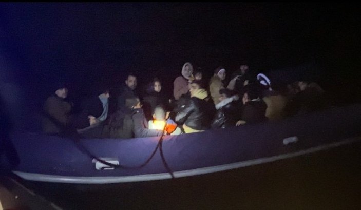 Muğla’da 18 kaçak göçmen kurtarıldı