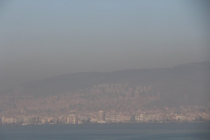 İzmir'in hava kalitesi 'riskli’ seviyede 