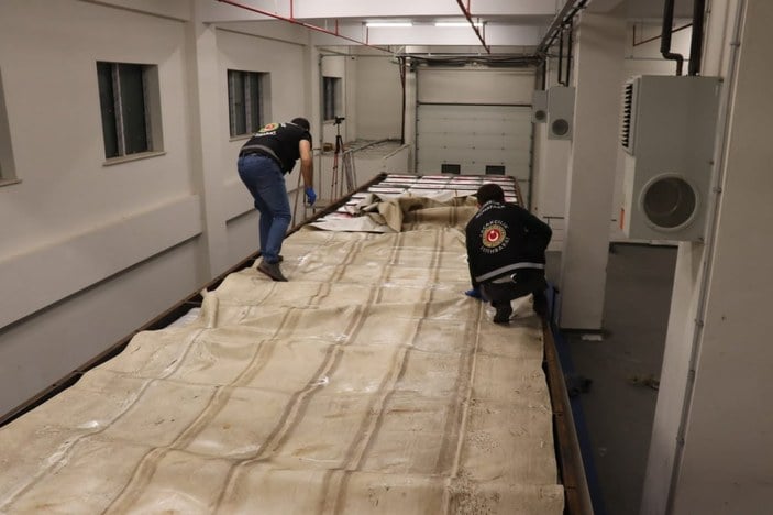 Yunanistan ülkeye geçirilmeye çalışan 603,5 kilogram esrar yakalandı