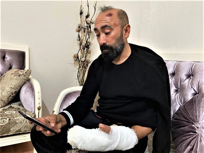 Antalya'daki taksi şoförü, taşlı saldırıya uğradı