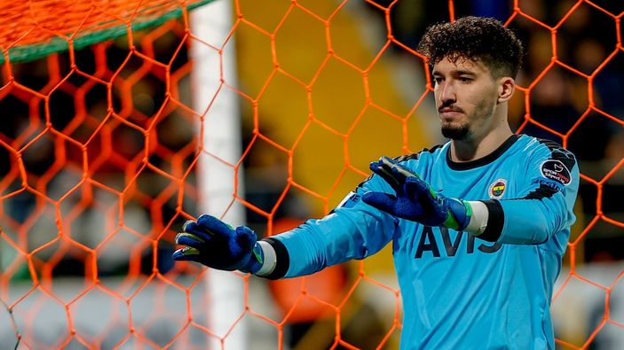 Fenerbahçe'de Altay Bayındır krizi