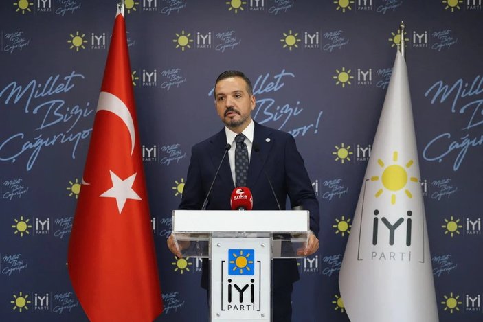 Ahmet Davutoğlu: Ülkeyi bir kişi ile yönetmeyeceğiz