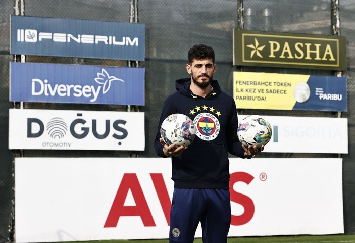 Samet Akaydın: Yurt dışından teklifler aldım ama Fenerbahçe'yi seçtim