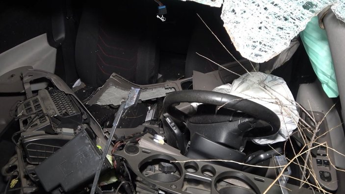 Kırıkkale'de otomobil takla attı, sürücü camdan fırladı