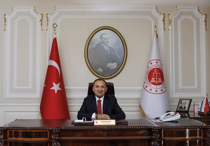 Bekir Bozdağ