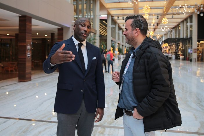 Sol Campbell: 20 yıl önce Fenerbahçe'ye gelecektim