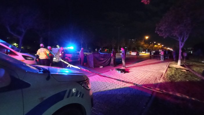 Konya'da motosiklet beton mikserine arkadan çarptı: 1 ölü, 1 yaralı