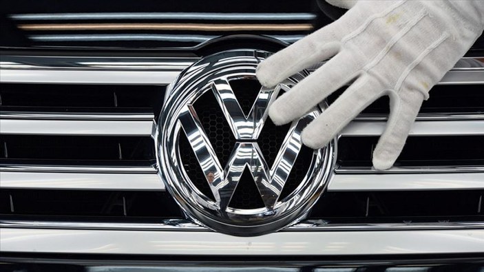 Volkswagen'de sistem arızası: Araç üretimi durduruldu