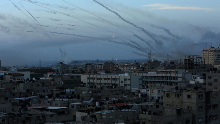 Gazze kanadından giden roketler