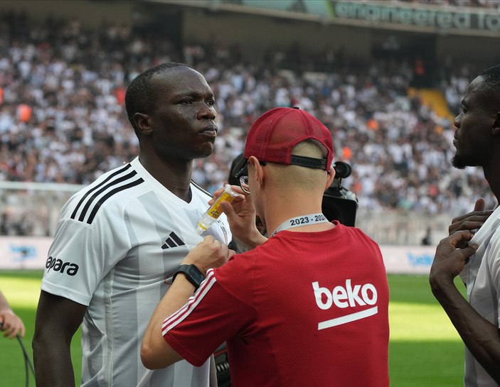 Beşiktaş taraftarından protesto! Sessiz kaldılar