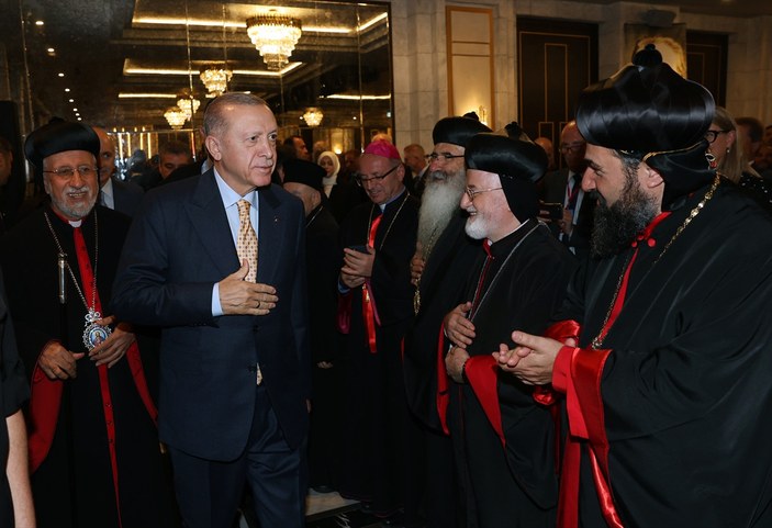 Cumhurbaşkanı Erdoğan Cumhuriyet'in ilk kilise açılışını Kanuni'nin sözü ile yaptı