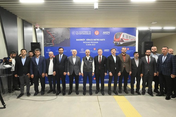 Ulaştırma ve Altyapı Bakanı Abdulkadir Uraloğlu ve proje yetkilileri