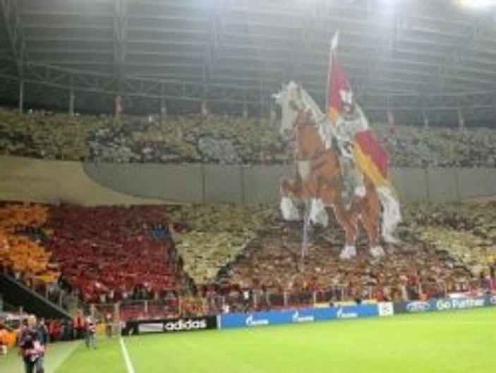 G.Saraylılardan Fatih Sultan Mehmet'li koreografi