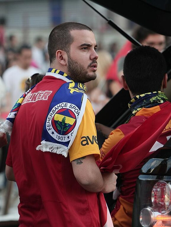 Taraftar grupları Gezi Parkı için buluştu