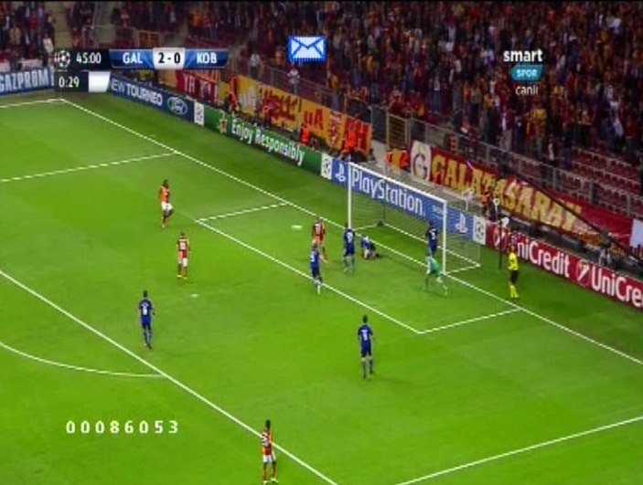 Galatasaray-Kopenhag maçında Drogba'nın golü - izle