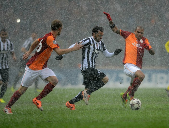Galatasaray Juventus'u geçti