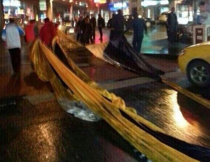 Galatasaraylılar Bağdat Caddesi'ne çıktı
