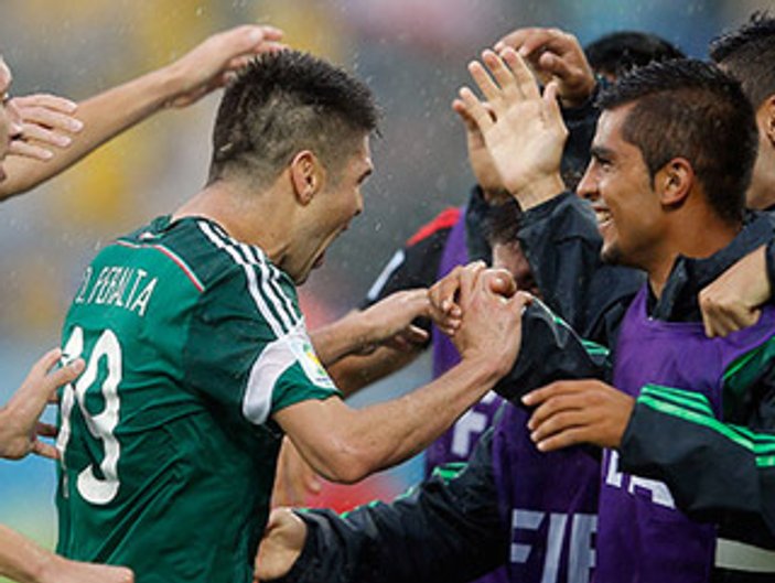 Dünya Kupası'nda Meksika Kamerun'u Peralta ile devirdi