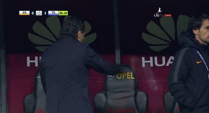 Prandelli Yusuf Erdoğan'ın golünden sonra çıldırdı