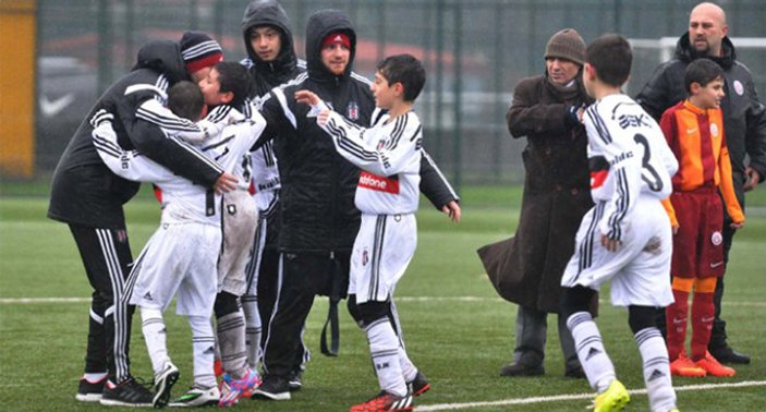 Beşiktaş U-11 takımı namağlup şampiyon oldu