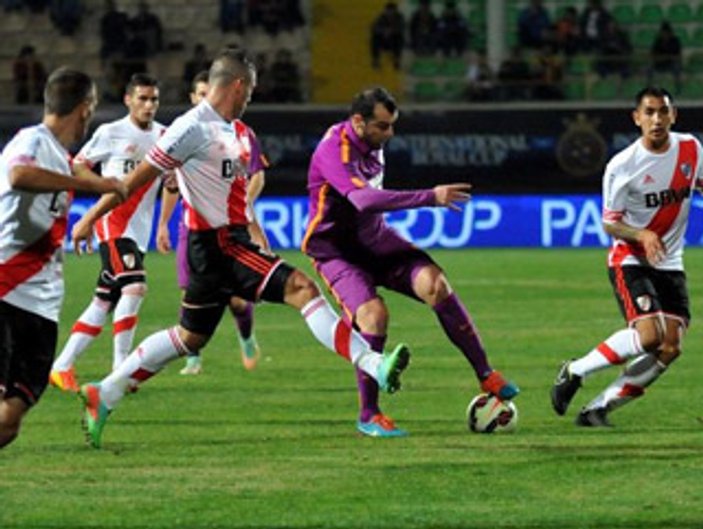 Galatasaray River Plate'e penaltılarda elendi