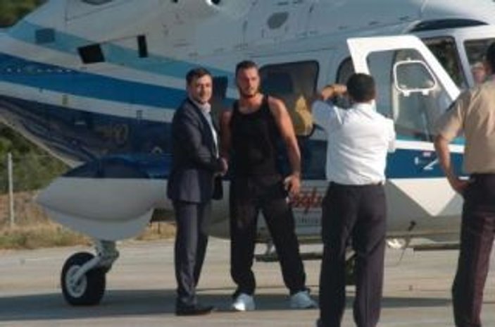 Trabzonspor'a helikopterle gelen Aykut Demir kulüp arıyor