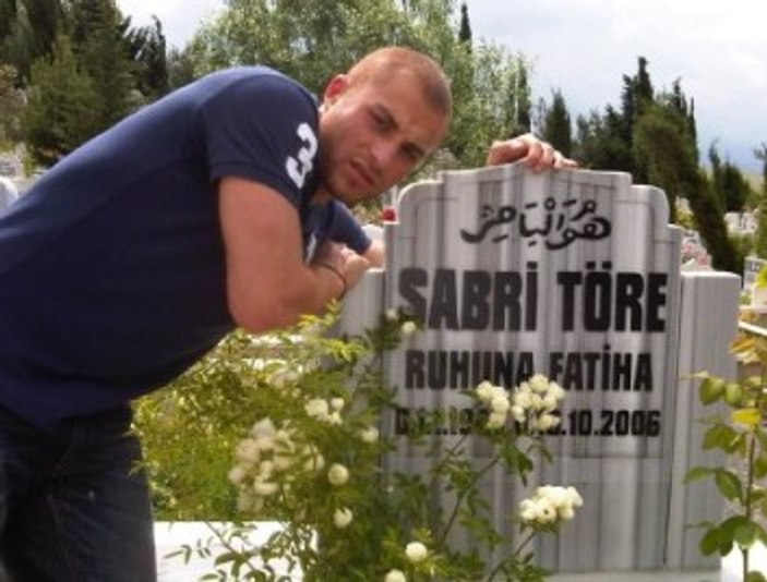 Gökhan Töre'nin yürekleri burkan hayat hikayesi