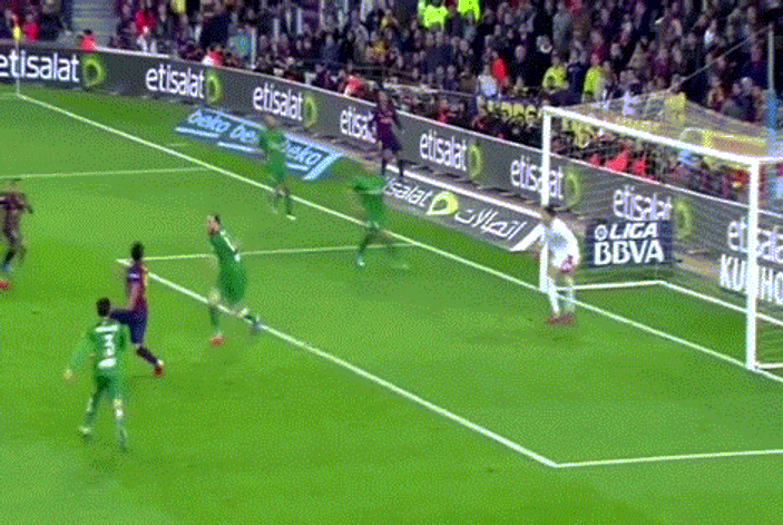 Luis Suarez'den muhteşem rövaşata golü - İZLE