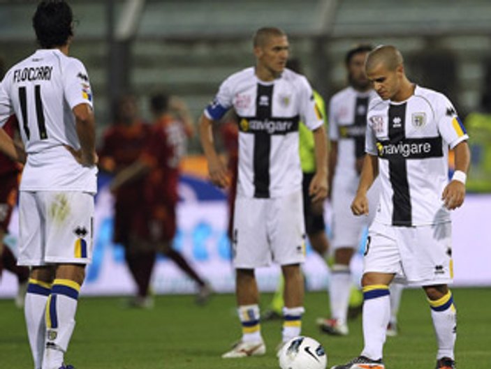 İtalyan futbol kulübü Parma küme düşürüldü