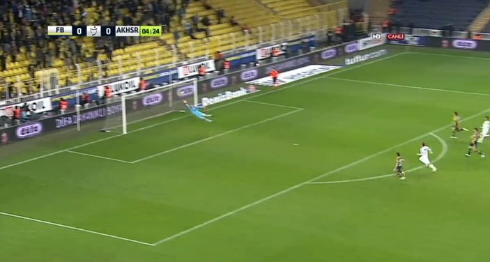 Güray Vural'dan Fenerbahçe'ye jeneriklik gol