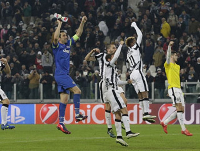 Şampiyonlar Ligi'nde Juventus Borussia Dosrtmund'u yendi