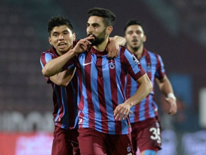 Mehmet Ekici frikik gollerine devam ediyor
