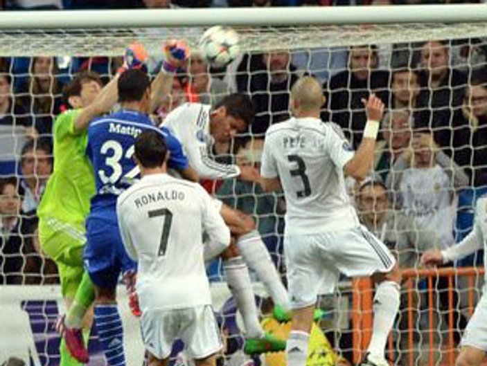 Real Madrid ile Shcalke 04'ten gol düellosu