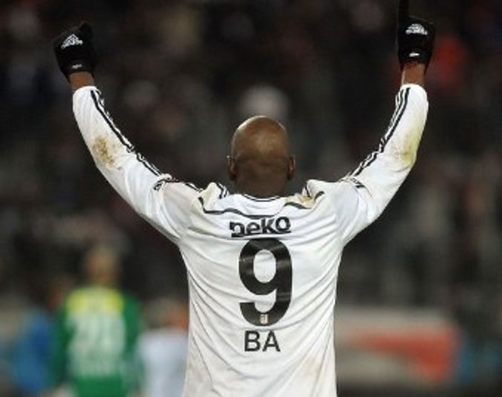 Demba Ba Pascal Nouma'yı tarihe gömdü