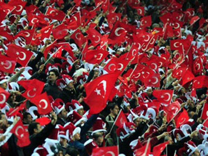 TFF'den Türk taraftarlara uyarı