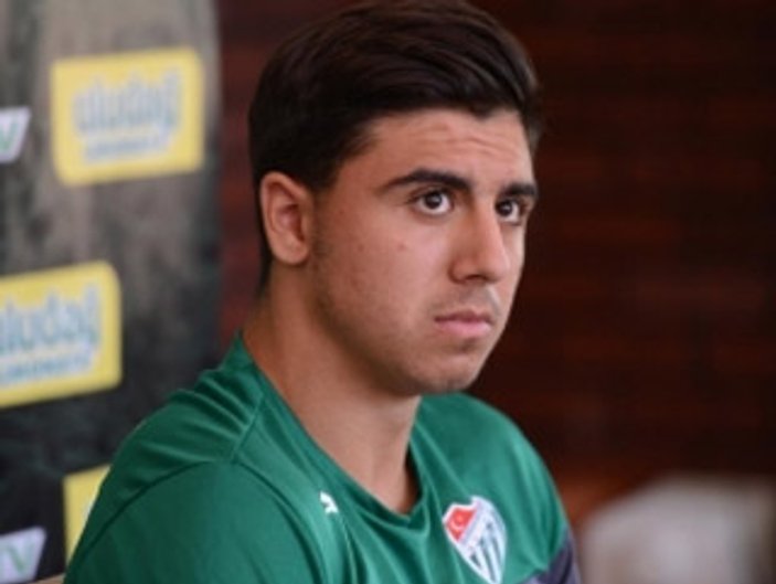 Ozan Tufan Atletico Madrid yolunda