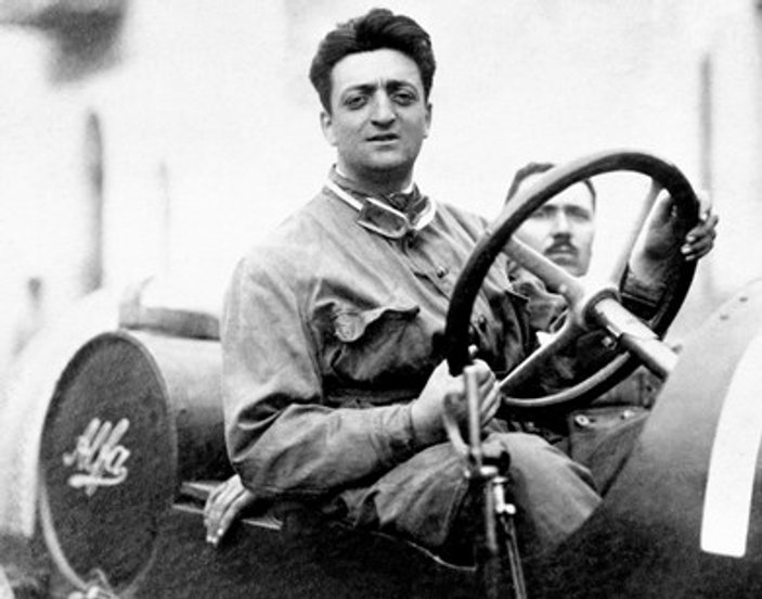 Enzo Ferrari'nin hayatı film oluyor