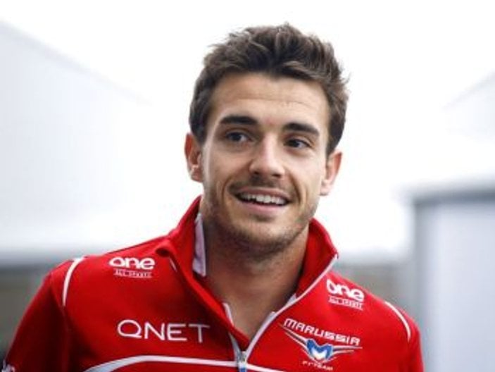 Formula 1 pilotu Jules Bianchi yaşam savaşı veriyor