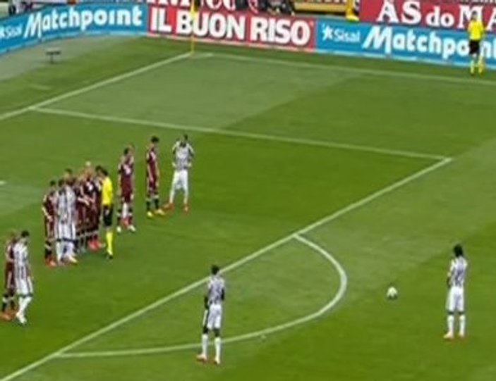 Pirlo'dan Torino'ya jeneriklik frikik golü - İZLE