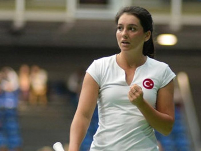 Milli tenisçi İpek Soylu İtalya’da ikinci oldu