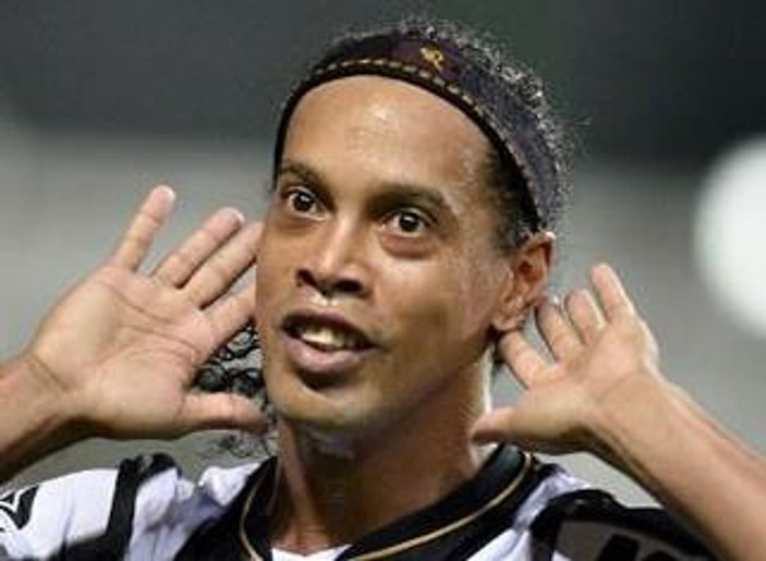 Ronaldinho menajerinden Antalyaspor açıklaması