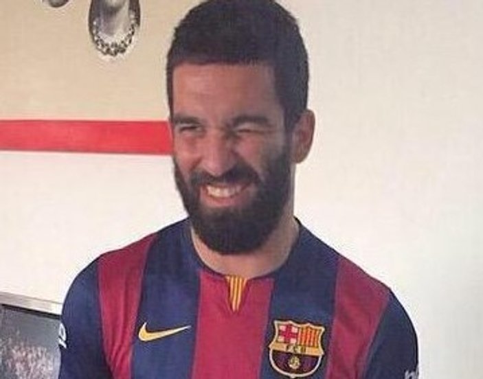 Arda Turan Fenerbahçe bayrağını beğendi