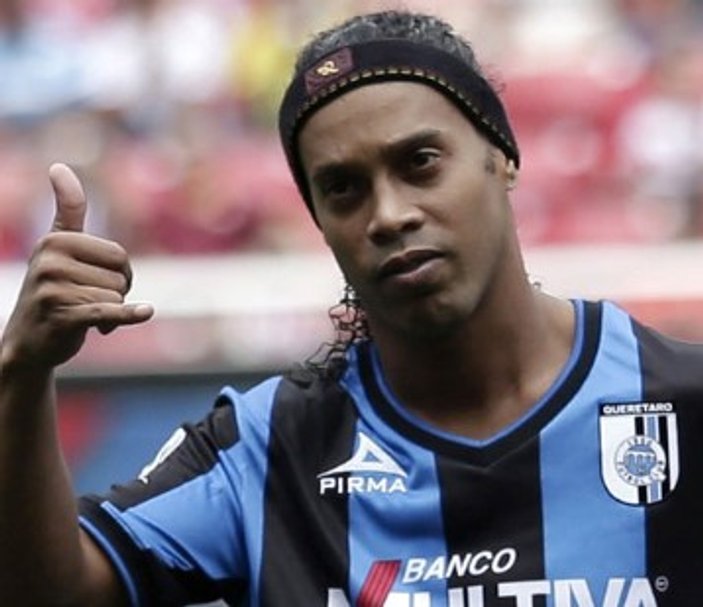 Ronaldinho'dan Antalyaspor'a kötü haber