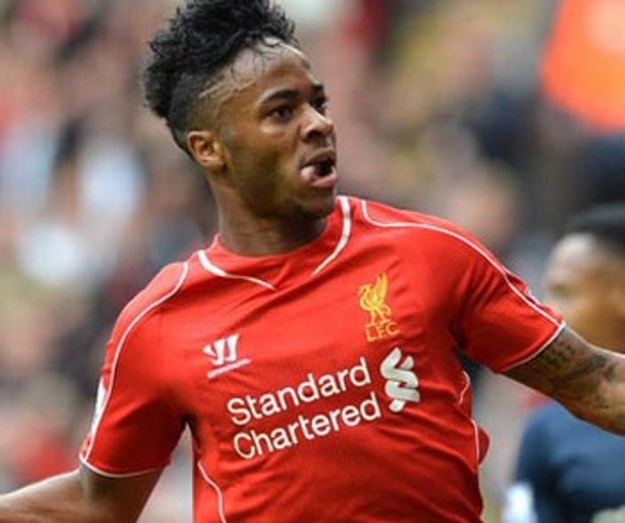 Liverpool taraftarı Sterling'i internetten satışa çıkardı