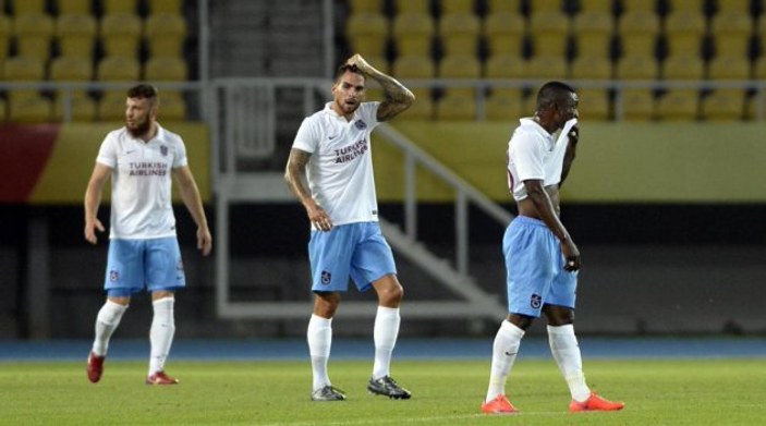 Trabzonspor Makedon Rabotnicki'ye 1-0 yenildi