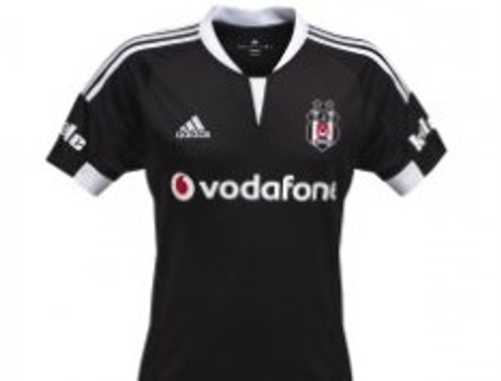 Vodafone'dan Beşiktaş taraftarına forma süprizi